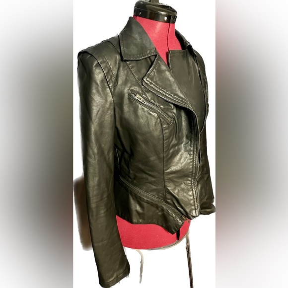 Blank NYC faux Leather Jacket - Picture 7 of 11
